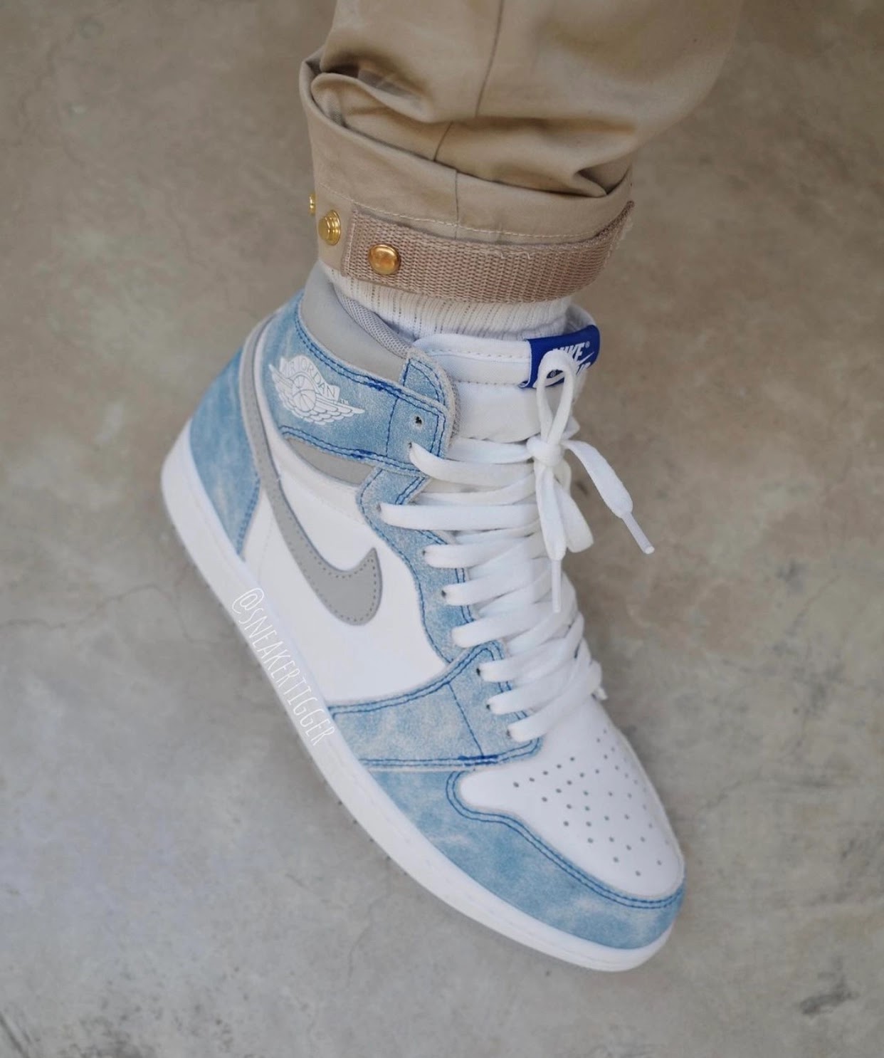 Air Jordan 1 Hi OG Hyper Royal ハイパーロイヤル-