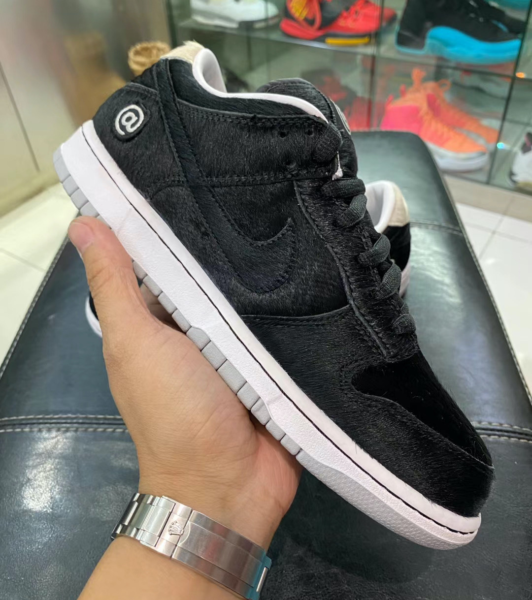 nike dunk low bearbrick