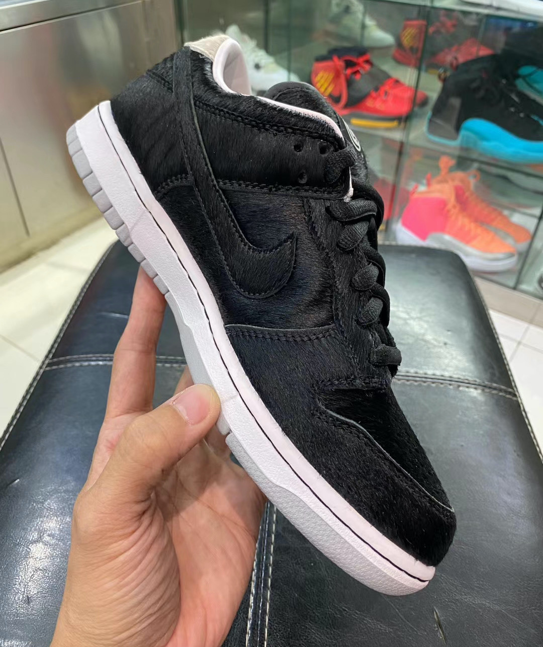 MEDICOM TOY BE@RBRICK x NIKE SB DUNK LOW