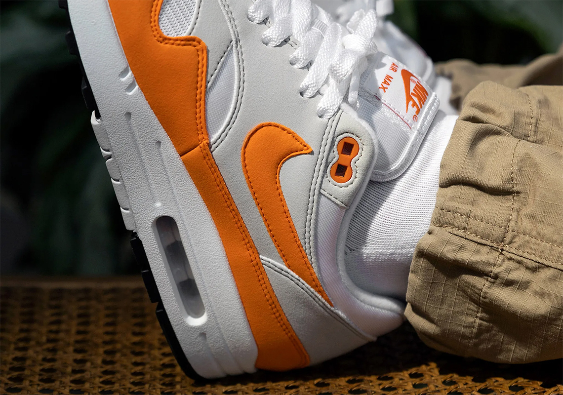 nike air max 1 anniversary magma orange