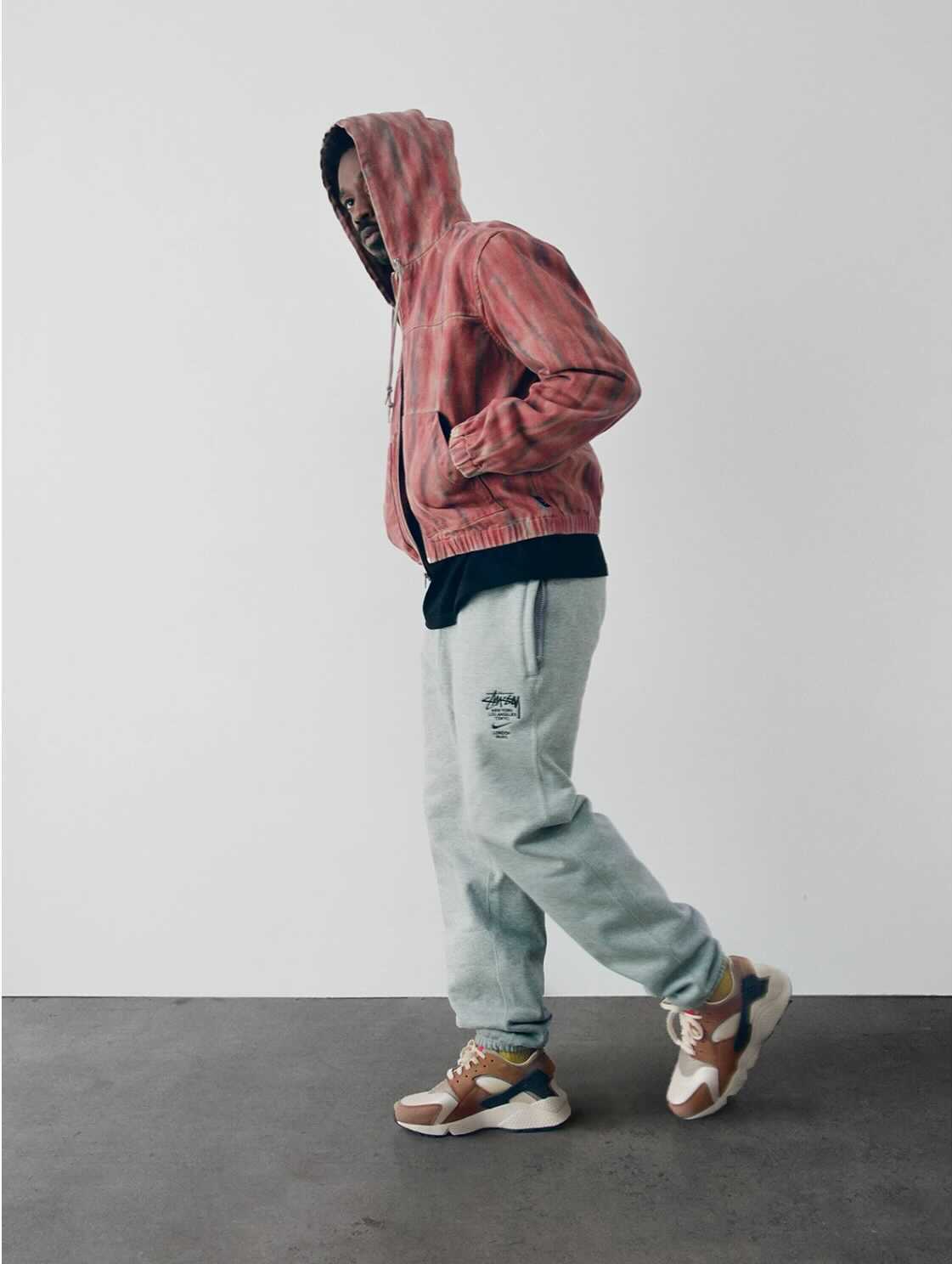 購入情報あり 2月13 18日発売 Stussy X Nike ステューシー エアハラチ 待望の復刻