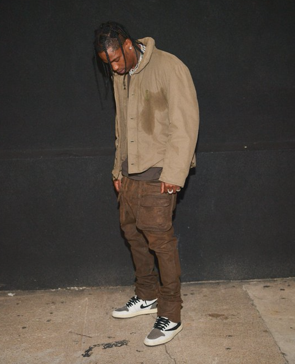 air jordan 1 travis scott outfit