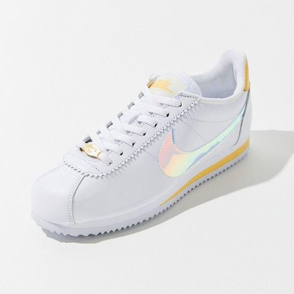 Nike Classic Cortez Sneaker White Clear Topaz Gold-06