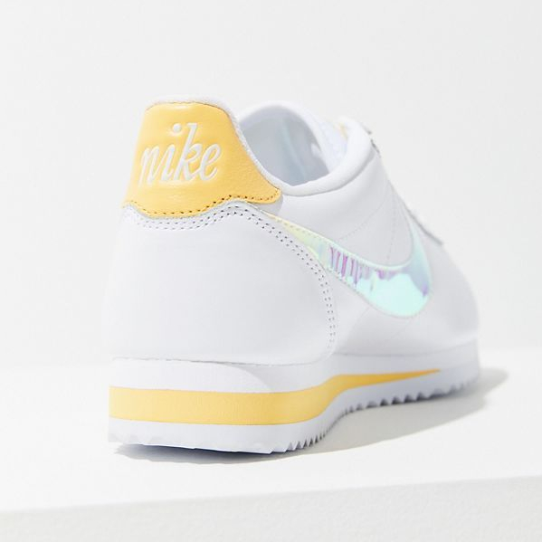 Nike Classic Cortez Sneaker White Clear Topaz Gold-08