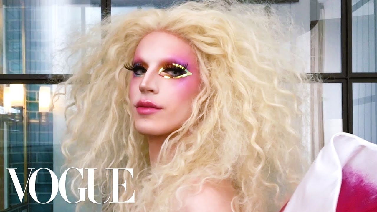 Aquaria’s Vogue beauty secrets will make sure you slay Pride Week-02