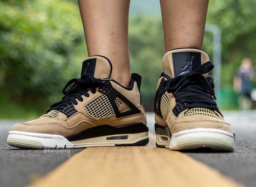 Air-Jordan-4-Mushroom-WMNS-AQ9129-200-10