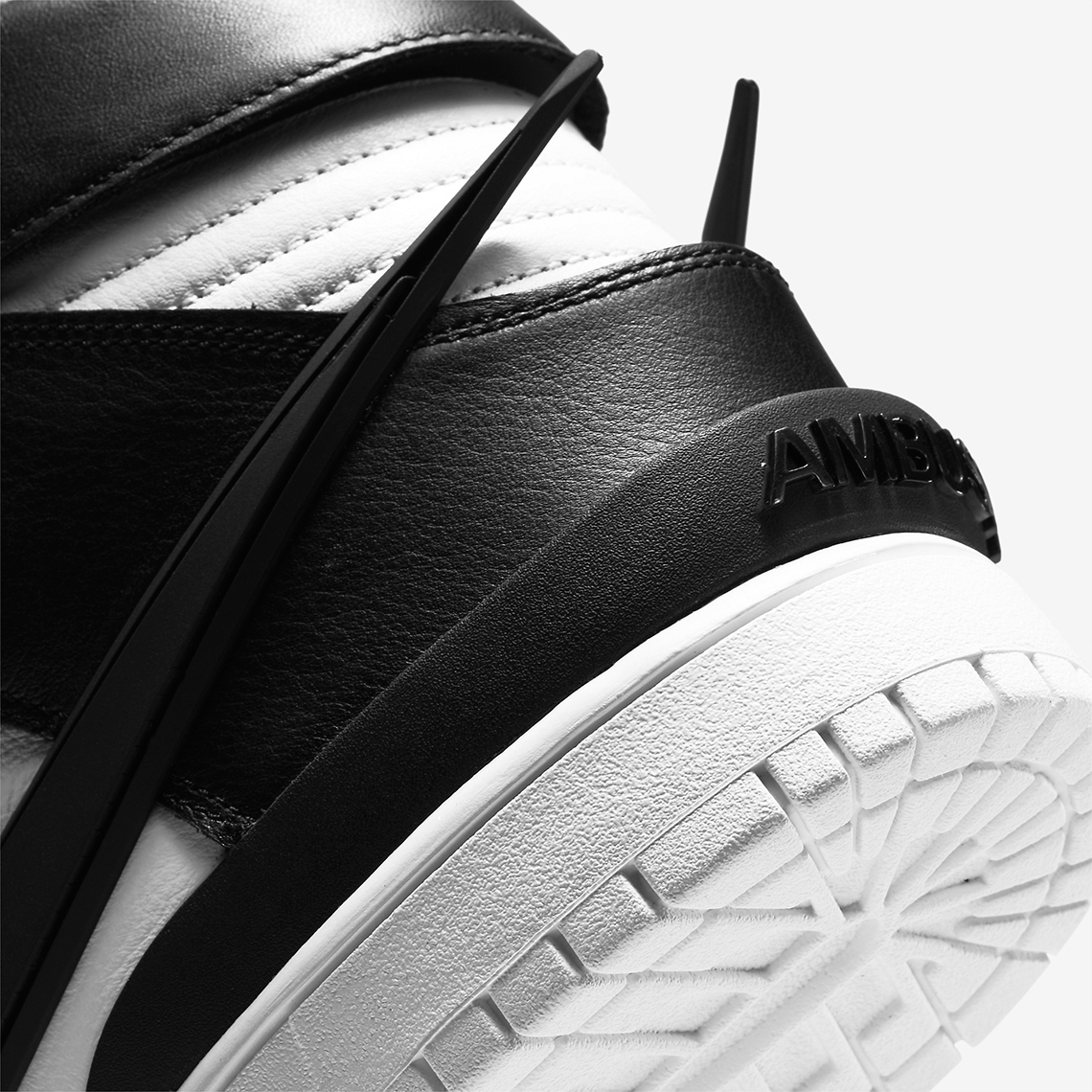 Ambush Nike Dunk High Black White アンブッシュ ナイキ コラボ ダンク ハイ ブラック ホワイト side image CU7544-001