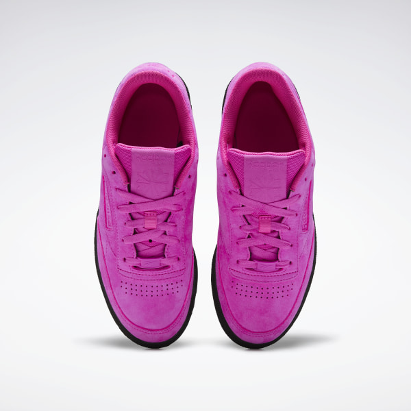 reebok club c sneakers in pink
