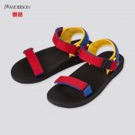 Uniqlo_JW_Anderson_Sandals_2020_red