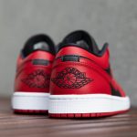 Nike Air Jordan 1 Low “Varsity Red” (ナイキ エア ジョーダン 1 ロー “バーシティ レッド”) 553558-606