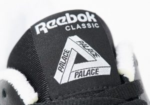 パレス スケートボード × リーボック クラシック レザー ポンプ / ブラック Palace-Winter-Reebok-pump-black-tongue-logo-closeup