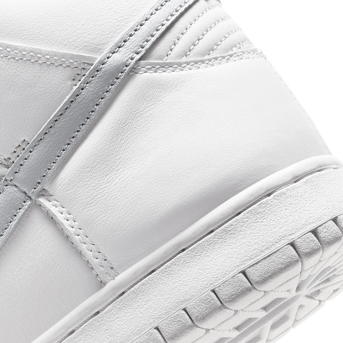 Nike Dunk High White Pure Platinum CZ8149-101 ナイキ ダンク ハイ ホワイト ピュア プラチナム heel