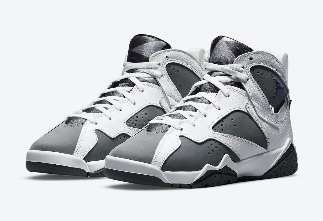 ナイキ エア ジョーダン 7 "フリント" (GS) Nike-Air-Jordan-7-Flint-GS-DJ2777-100-pair