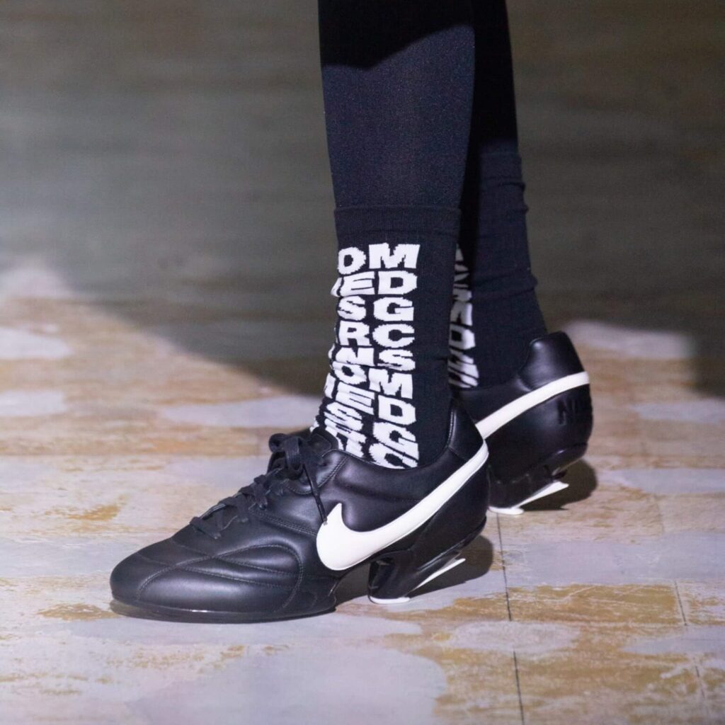 comme des garcons nike 2021