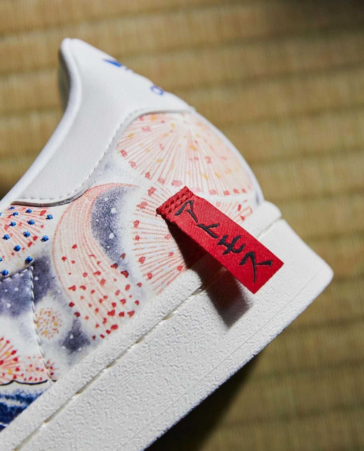 3月6日発売【atmos × adidas Originals Superstar ”Mt.Fuji”】