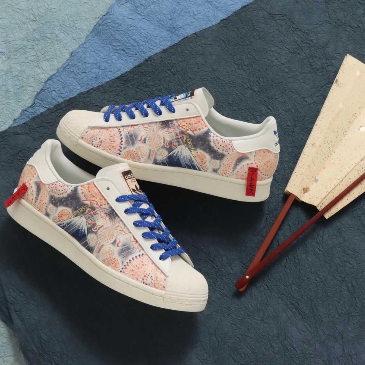 3月6日発売【atmos × adidas Originals Superstar ”Mt.Fuji”】
