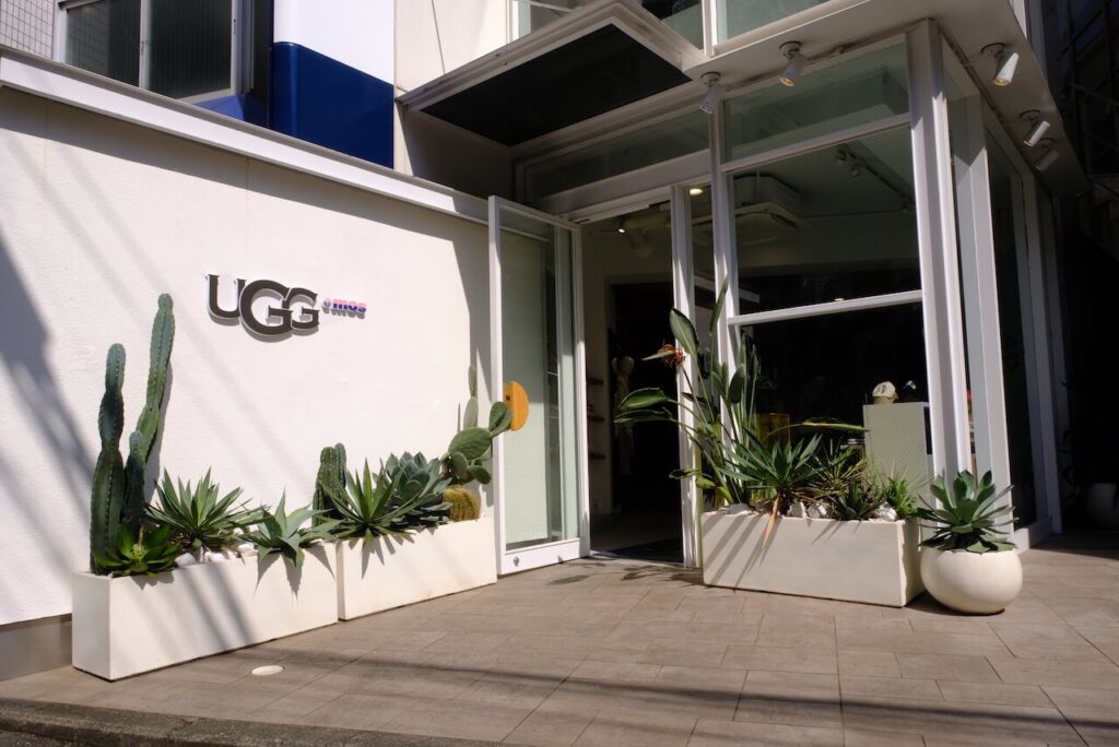 UGG好き必見【UGG ＠mos (アグ アトモス)】原宿にある南カリフォルニア風コンセプトショップ