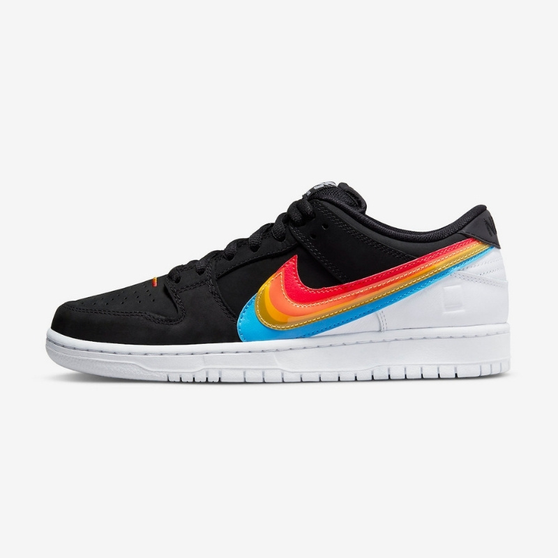 注目コラボ★入手困難★送料込 ポラロイド Nike エスビーダンク 4月5日発売【Polaroid x Nike SB Dunk Low “Polaroid