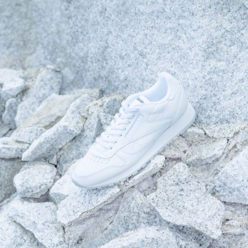 UNITED-ARROWS-x-Reebok-Classic