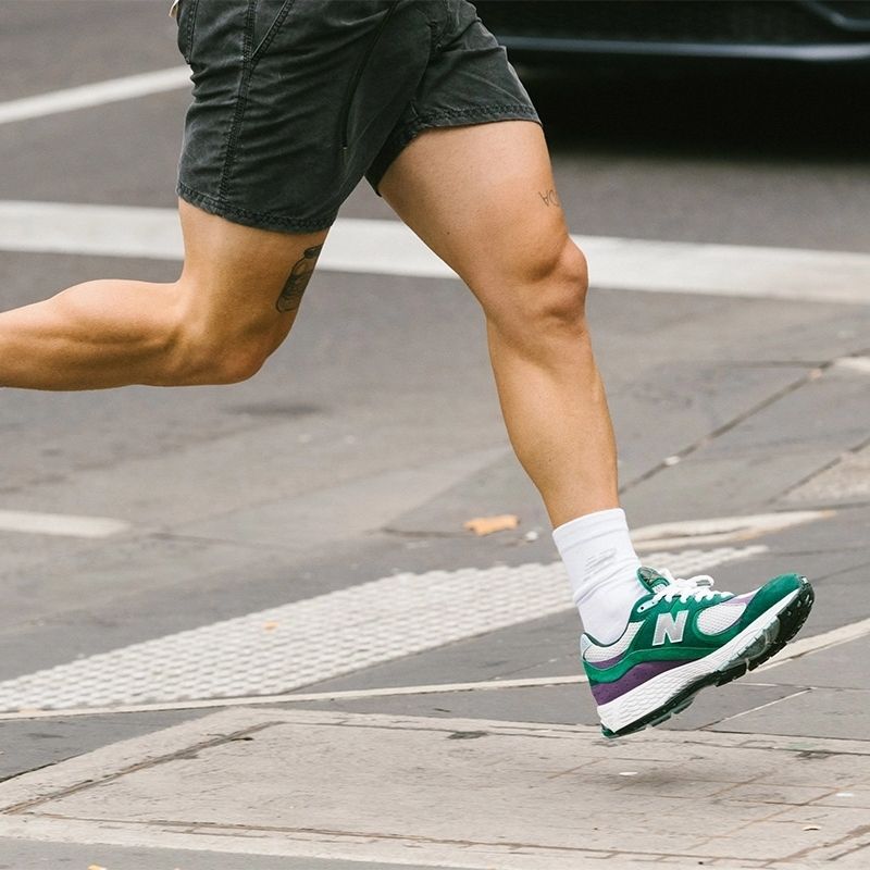 7月15日海外発売【UP THERE × NEW BALANCE M2002R 