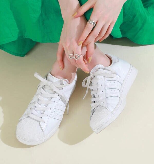 adidas Originals for Ray BEAMS Superstar White Sneaker image アディダス スーパースター 白 スニーカー