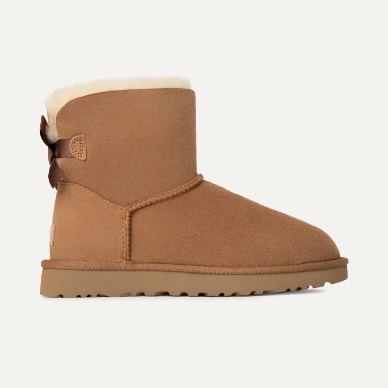 ムートンブーツの人気ブランド アグ ugg