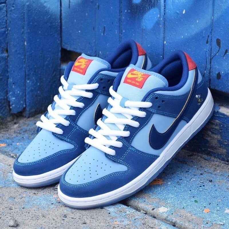 11月10日発売【Why So Sad? x Nike SB Dunk Low】摩擦によって内側の ...