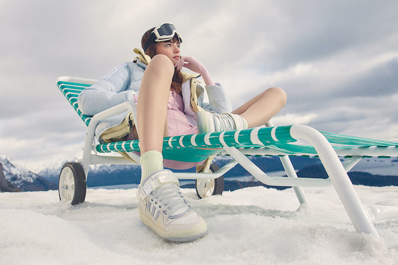 12月10日発売【Bad Bunny x adidas Forum Buckle Low “Cloud White”】“終わりなき夏”をテーマにした新作コラボデザイン