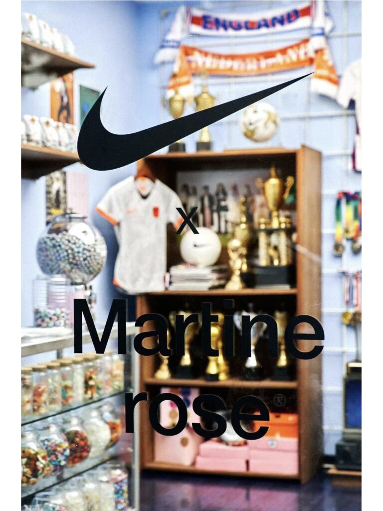 Martine Rose x Nike Shox MR4 Collaboration Collection China マーティンローズ ナイキ コラボ コレクション ショックス 中国 ポップアップ