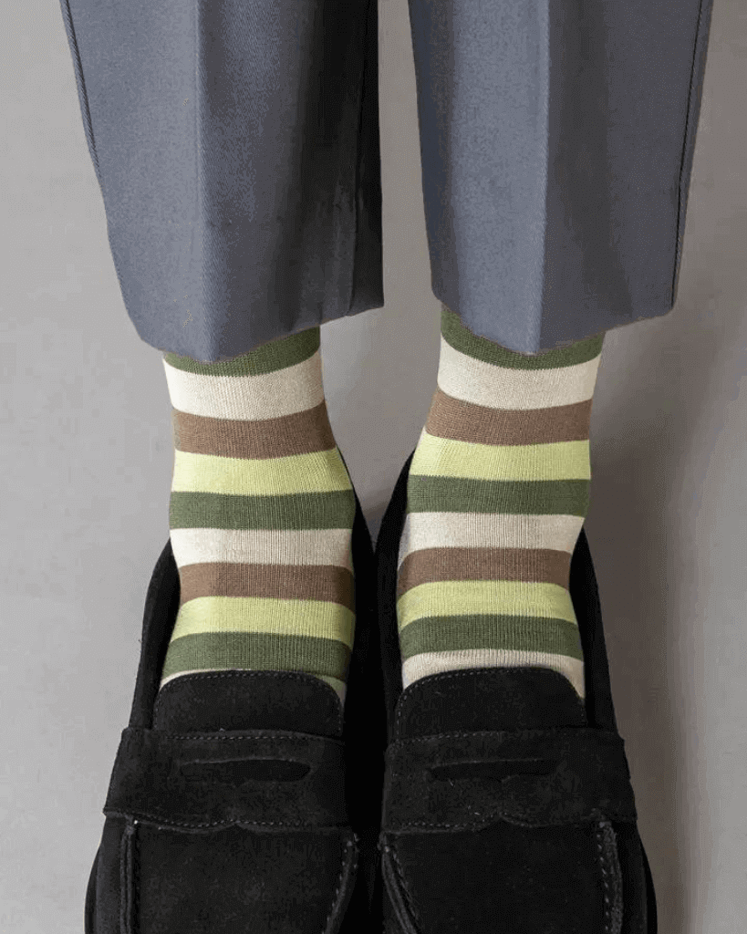 タビオ マルチカラーボーダーソックス tabio-borde-socks-062142092-01