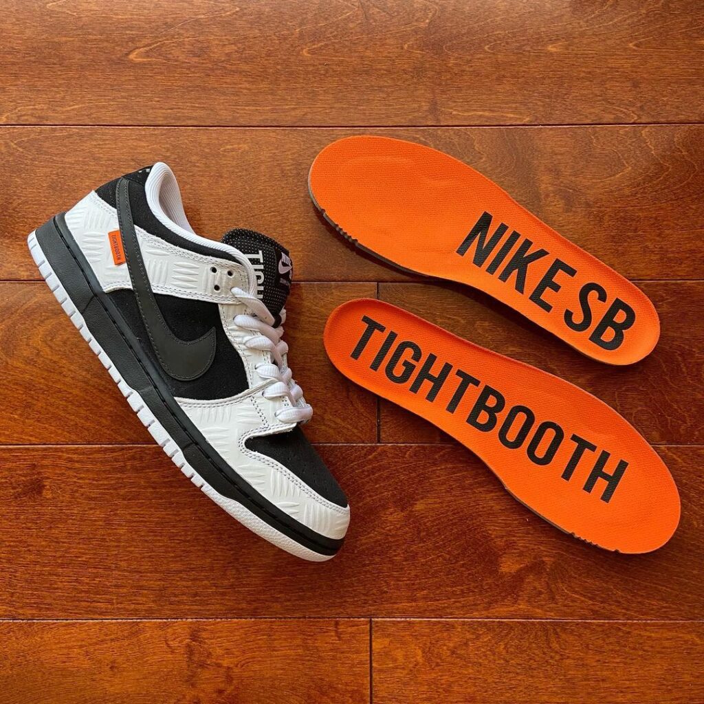 TIGHTBOOTH x Nike SB Dunk Low タイトブース ナイキ SB ダンク ロー コラボ モデル
