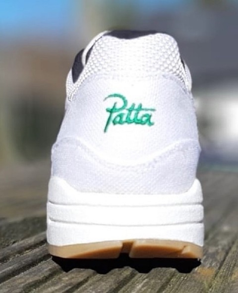 ファーストルック【Patta x Nike Air Max 1 “Lucky Green”】清潔感のあるホワイトにユニークなスウッシュが目をひく注目コラボ最新作
