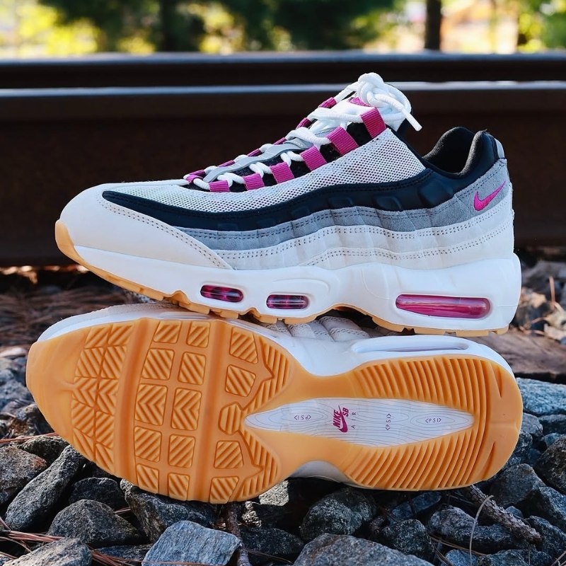 ナイキ SB エアマックス95 Nike SB Air Max 95-2025
