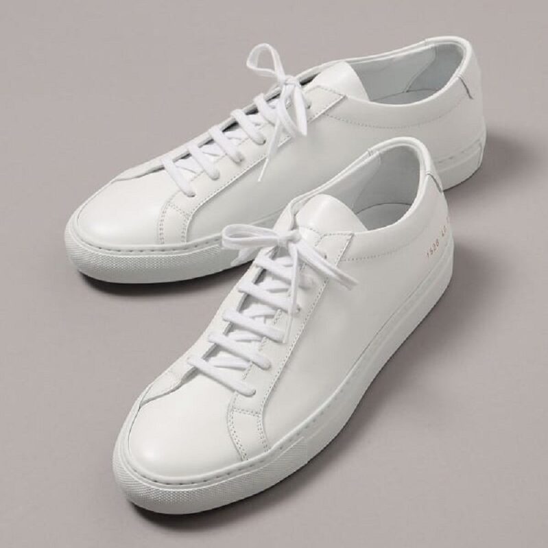 スニーカーで作る！きれいめスタイルを叶える2024年最新ガイドCommon Projects-kireime