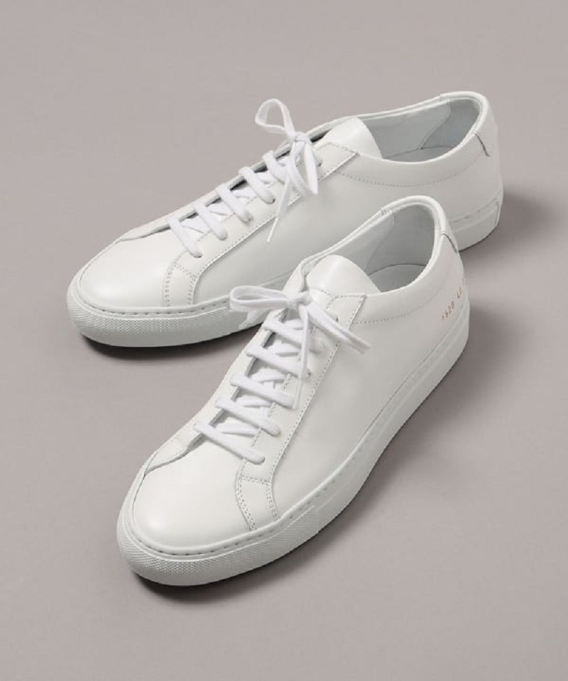 スニーカーで作る！きれいめスタイルを叶える2024年最新ガイドCommon Projects-kireime