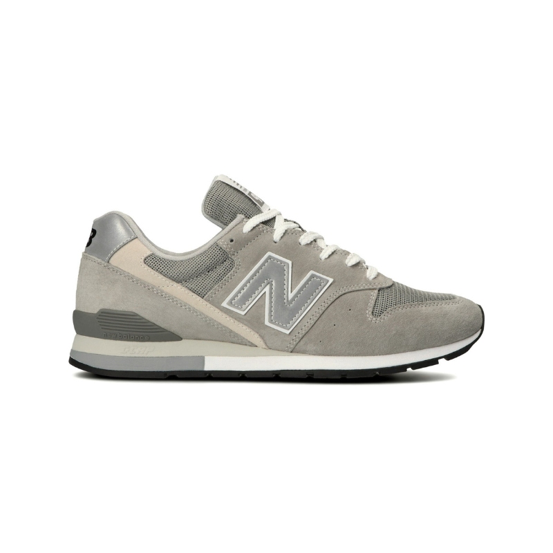 スニーカーで作る！大人のきれいめコーデ完全ガイド ニューバランス996 New Balance996-kireime