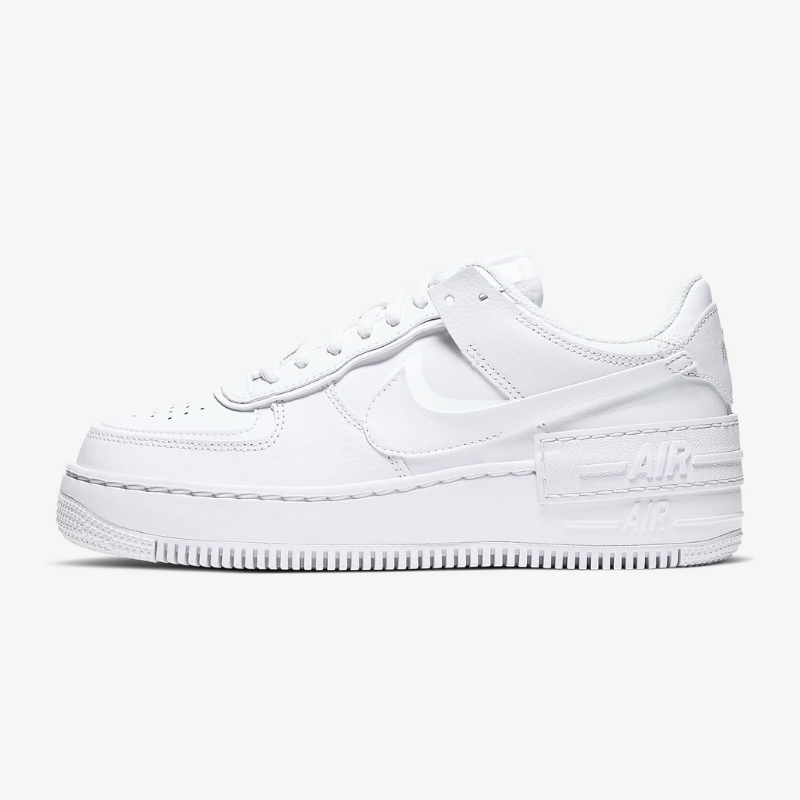 厚底スニーカーの女性モデル人気ガイド！ナイキ (Nike) - エアフォース1 シャドウ (Air Force 1 Shadow)