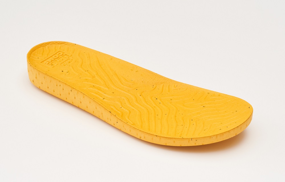 Teva®"Ultra-Comf Slip On" 雲のようにふかふかの履き心地が続くスリッポンシューズ