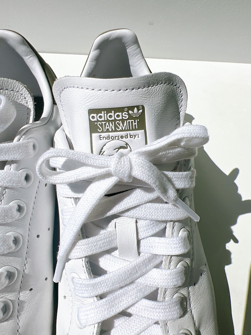 アディダス Stan Smith のサイズ感を着用レビュー！adidas-stan-smith-review-by-chief-editor4