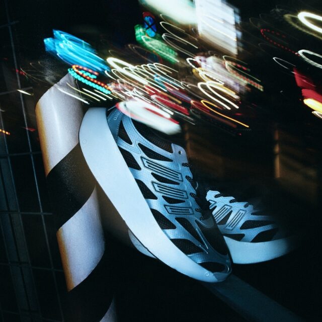 9月21日発売｜adidas Originals ADIZERO ARUKU “KOUSATEN”アーバンなデザインに仕上げたatmos別注カラー