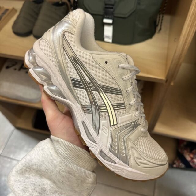 アー・ペー・セー × アシックス ゲルカヤノ 14A.P.C. x Asics GEL-KAYANO 14