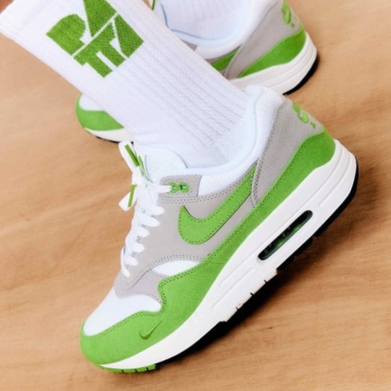 Patta × Nike Air Max 1 “Chlorophyll” パタ × ナイキ エア マックス 1 “クロロフィル”