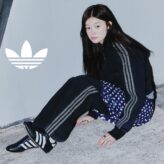 adidas Low-Profile アーカイブシリーズからインスパイアされたミニマルな薄底スニーカー