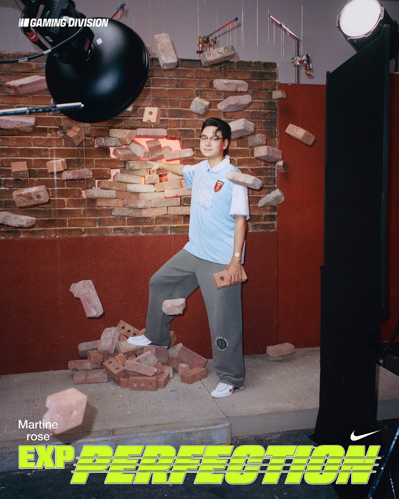 Martin Rose × Nike Shox MR4