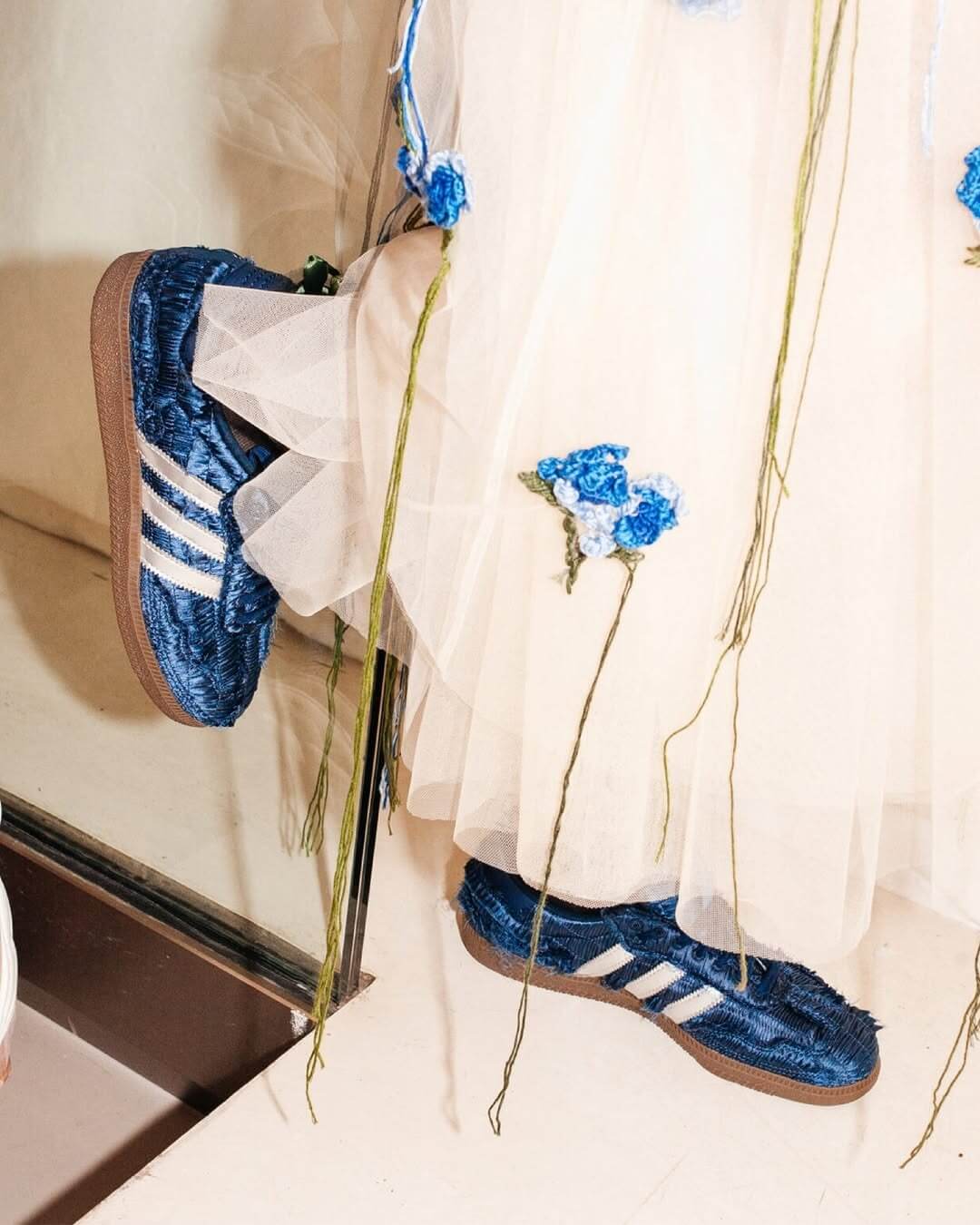 Reverie by Caroline Hú x adidas Samba レヴェリー バイ キャロライン フウ x アディダス サンバ