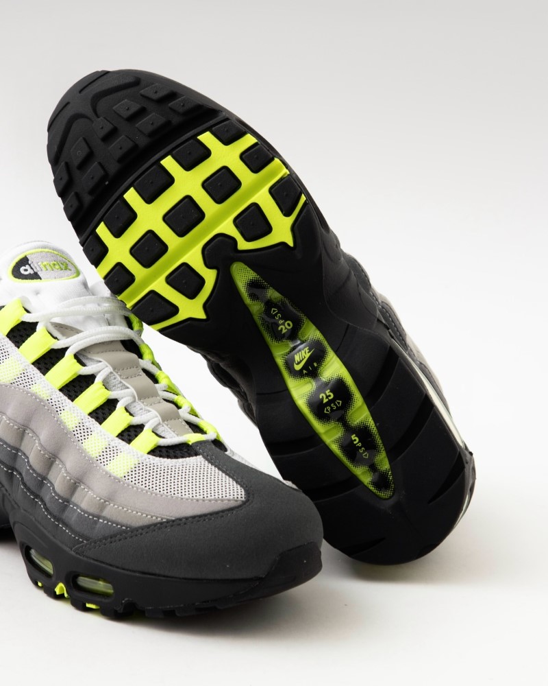Nike Air Max 95 OG Big Bubble “Neon”