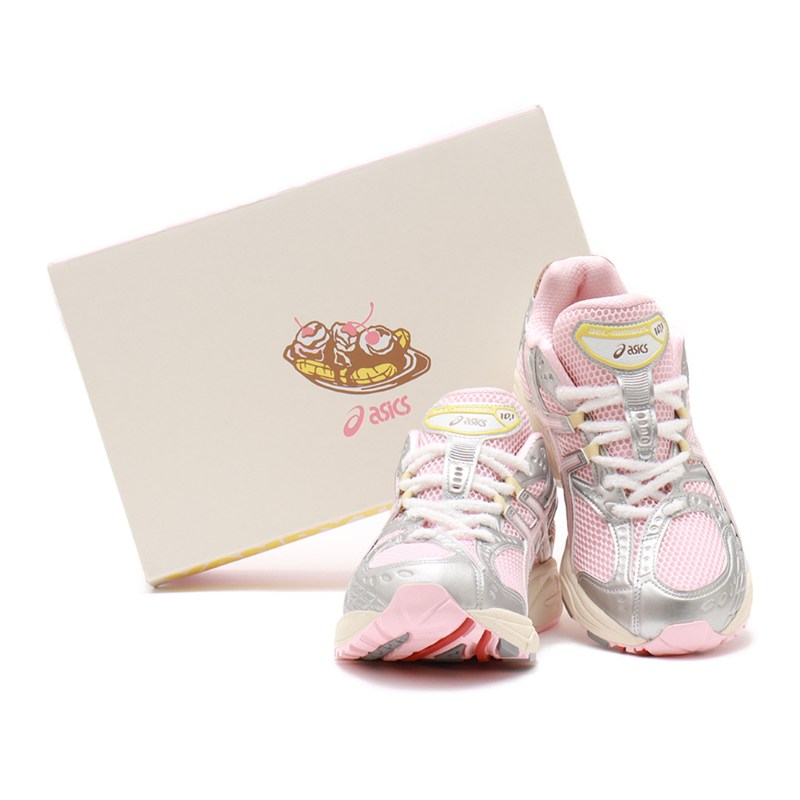 ASICS SportStyle GEL-NIMBUS 10.1 atmos VANDYTHEPINK 3社初共演 トリプルコラボレーション！