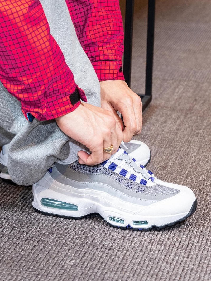 Nike Wmns Air Max 95 OG “Grape”
