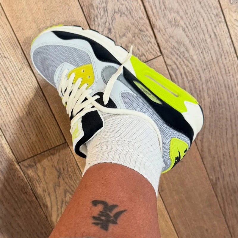 Patta x Nike Air Max 90 “Waves”