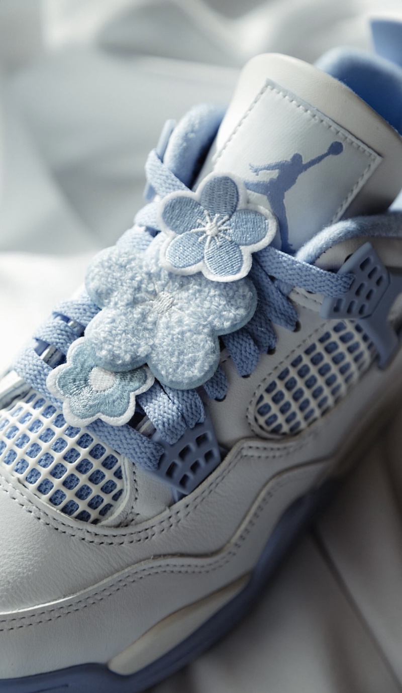 5月3日発売｜WMNS Air Jordan 4 Retro “Forget Me Not”の定価・抽選・販売店舗情報